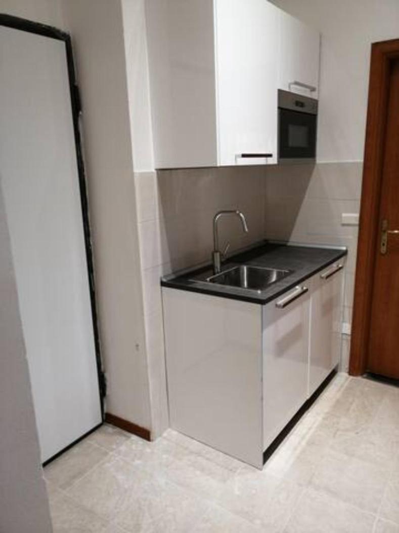 Trilocale Zona Loreto Mm1 - Viale Monza 10 Apartman Milánó Kültér fotó